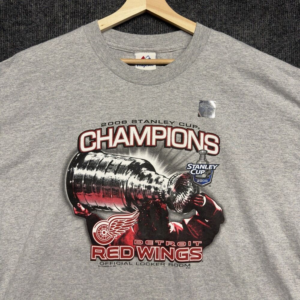 NWT Detroit Red Wings T Shirt Mens 2XL Majestic 2008 Stanley Cup Champions NHL